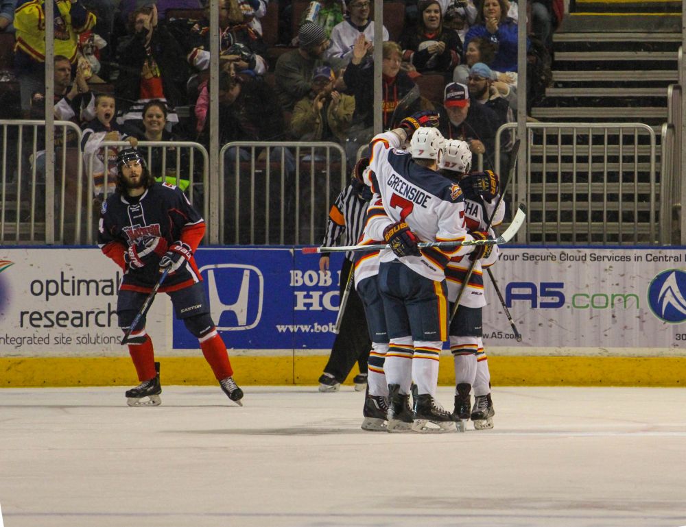 Hockey-Hugz
