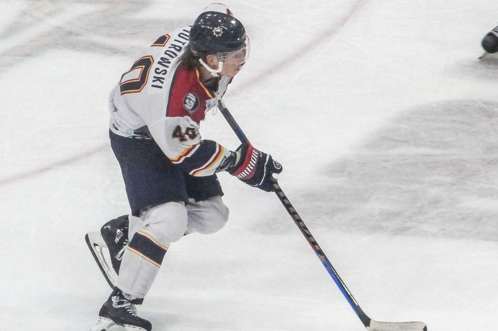 Rivermen Hockey 22october2022-1-63_crop_1000_667